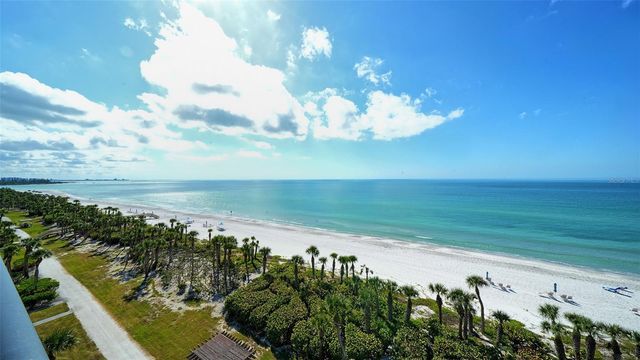 575 SANCTUARY DRIVE A504, Longboat Key, FL 34228