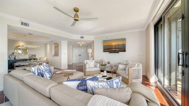 575 SANCTUARY DRIVE A504, Longboat Key, FL 34228