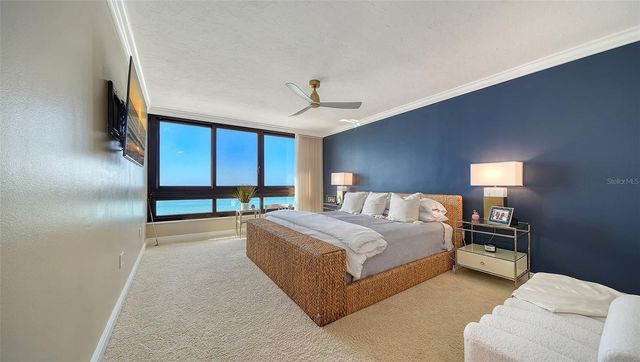 575 SANCTUARY DRIVE A504, Longboat Key, FL 34228