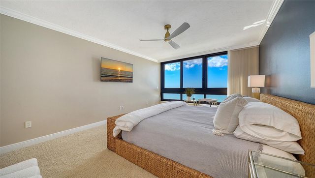 575 SANCTUARY DRIVE A504, Longboat Key, FL 34228