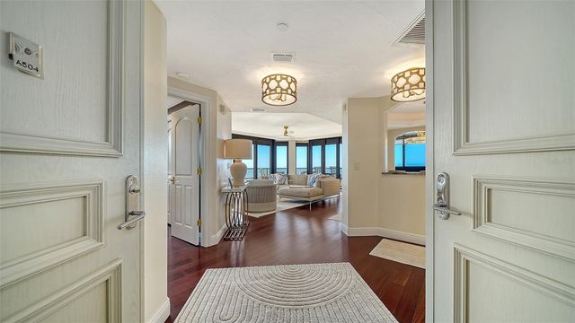 575 SANCTUARY DRIVE A504, Longboat Key, FL 34228