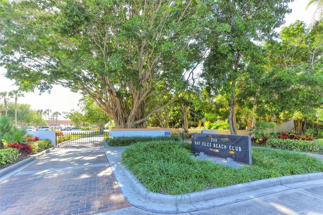 575 SANCTUARY DRIVE A504, Longboat Key, FL 34228