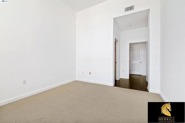 630 Thomas L Berkley Way 822, Oakland, CA 94612