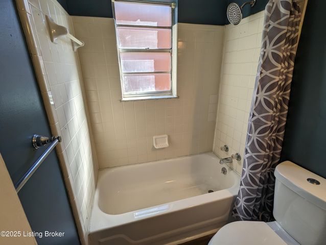 3523 Georgetown Pl, Louisville, KY 40215