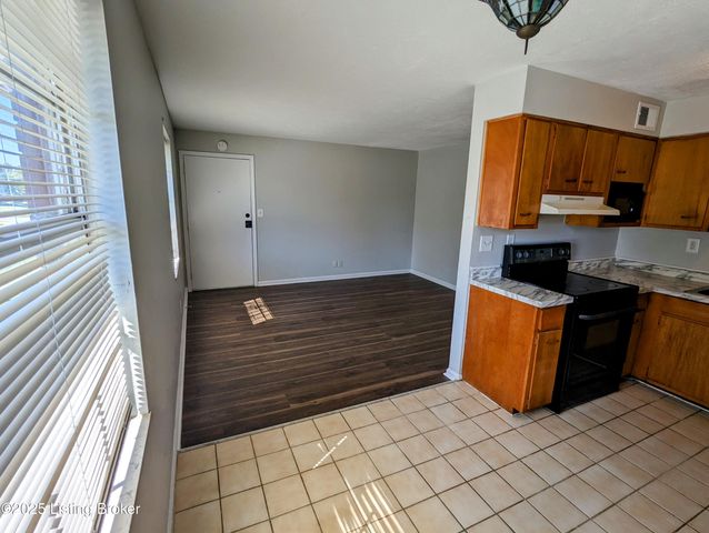 3523 Georgetown Pl, Louisville, KY 40215