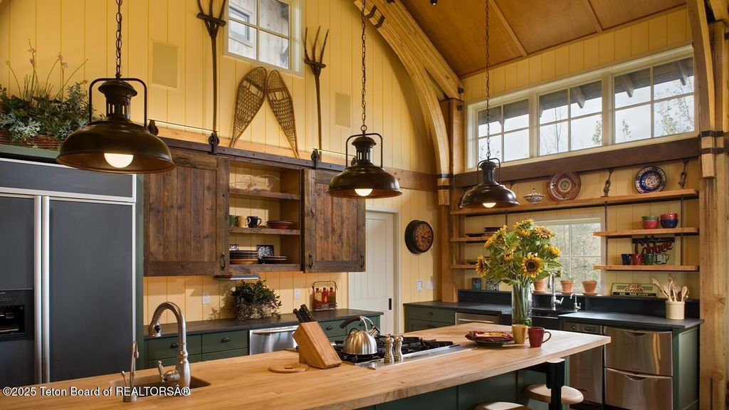 491 STATE HWY 354, Daniel, WY 83115 photo 13