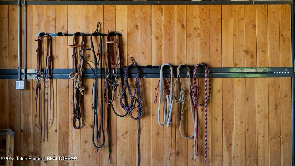 491 STATE HWY 354, Daniel, WY 83115 photo 27