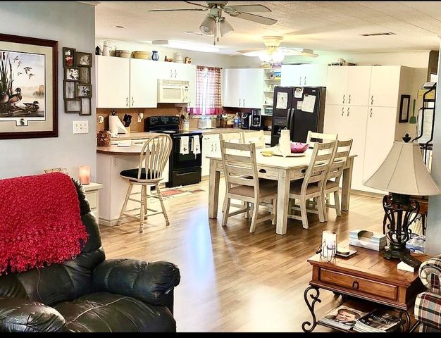 219 Magnolia Drive, Burkeville, TX 75932