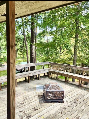 219 Magnolia Drive, Burkeville, TX 75932