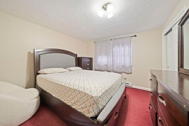 29 Hillcrest Ave, Brockton, MA 02301