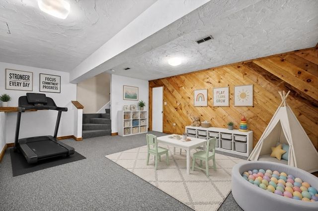 399 Pond St B8, Braintree, MA 02184