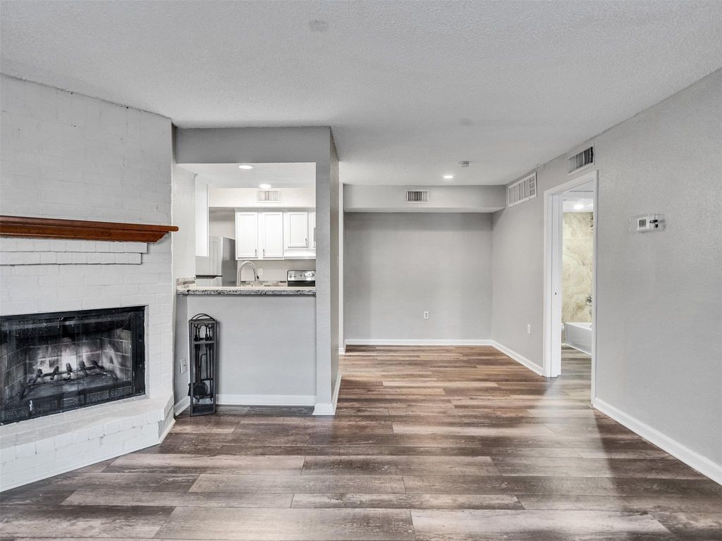 250 El Dorado Boulevard 253, Houston, TX 77598