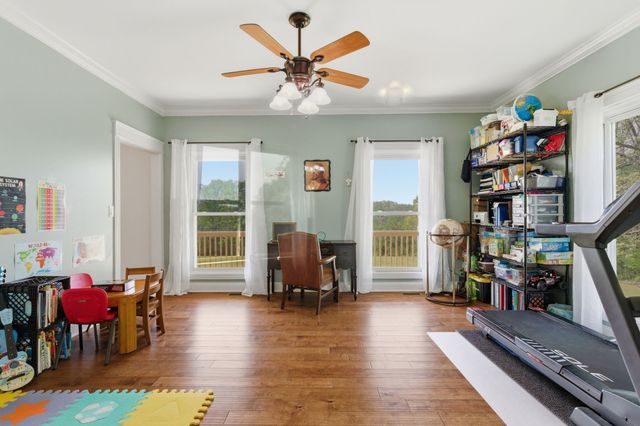 985 Furnace Hollow Road, Dickson, TN 37055