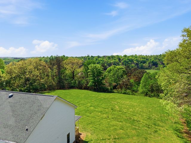 985 Furnace Hollow Road, Dickson, TN 37055