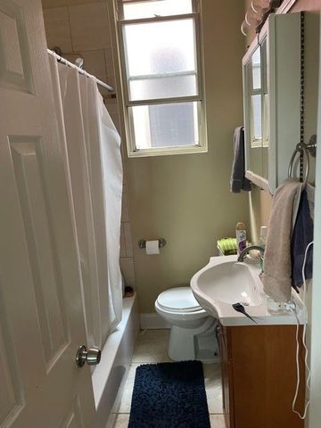 3252 S Morgan Street 3F, Chicago, IL 60608