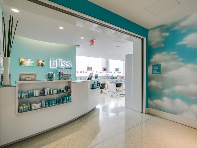 2430 Victory Park Lane 2301, Dallas, TX 75219