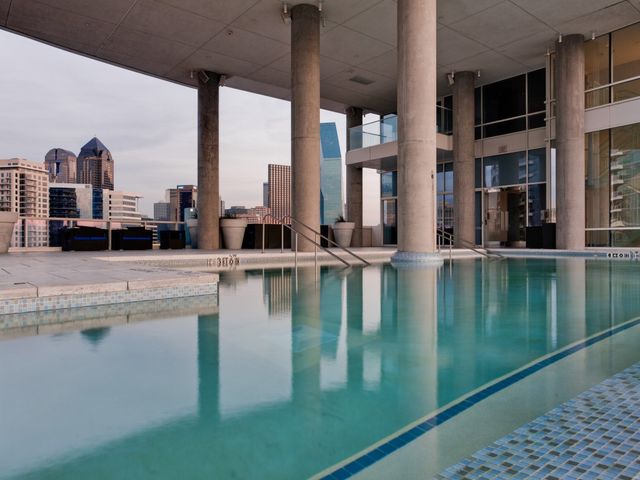 2430 Victory Park Lane 2301, Dallas, TX 75219