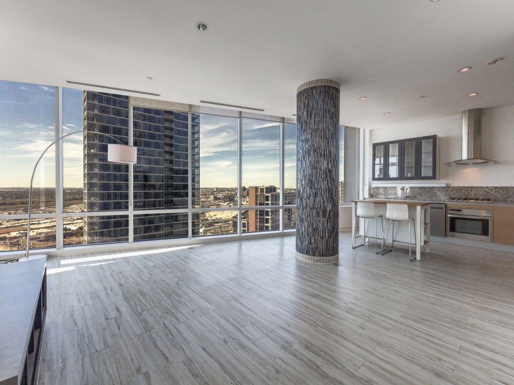 2430 Victory Park Lane 2301, Dallas, TX 75219