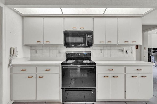 2826 LA MANCHA COURT, Punta Gorda, FL 33950