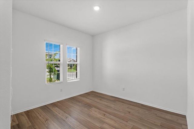 448 Perfect World LOOP, Jarrell, TX 76537