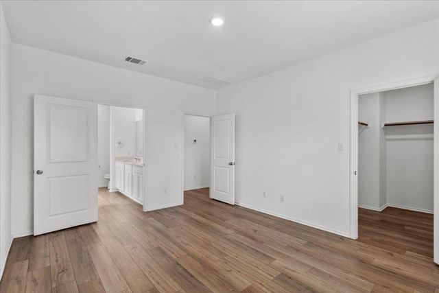 448 Perfect World LOOP, Jarrell, TX 76537