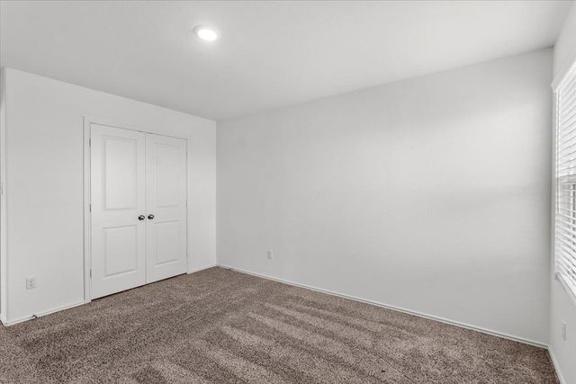 448 Perfect World LOOP, Jarrell, TX 76537