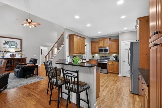 129 Dorchester Way, Villa Rica, GA 30180