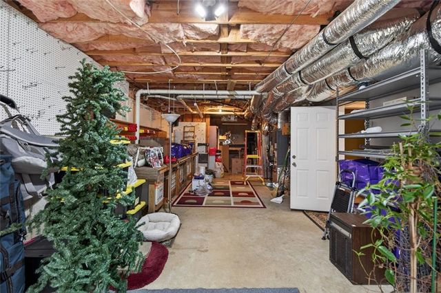 129 Dorchester Way, Villa Rica, GA 30180