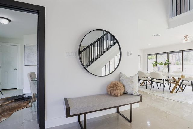 5614 Indian Circle, Houston, TX 77056