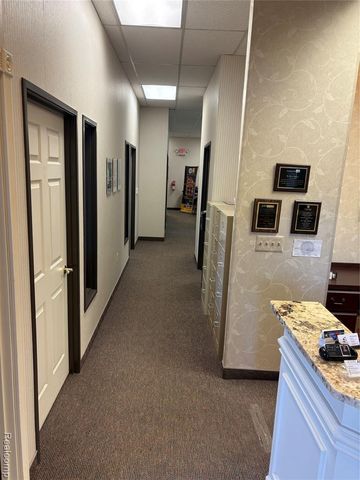 27320 Harper Avenue, Saint Clair Shores, MI 48081