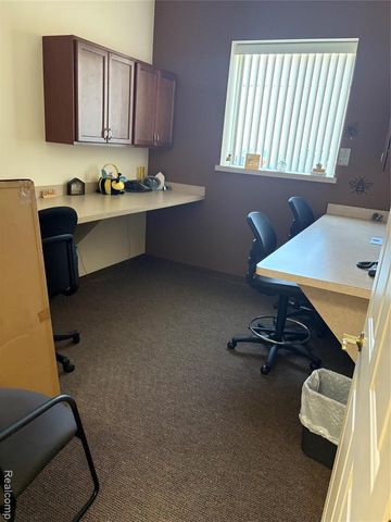 27320 Harper Avenue, Saint Clair Shores, MI 48081