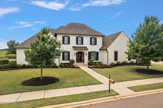 330 Lake Village Drive, Madison, MS 39110