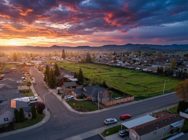 7908 Timberline Road, White City, OR 97503