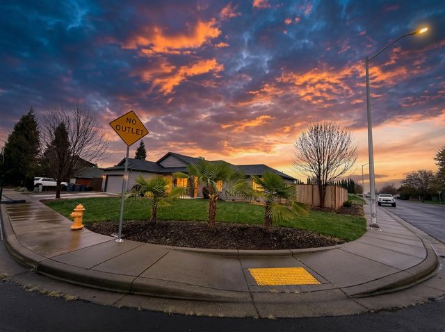 7908 Timberline Road, White City, OR 97503