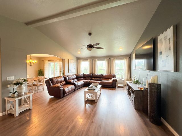 7908 Timberline Road, White City, OR 97503