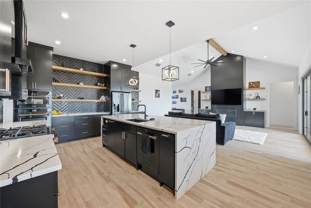 13001 Big Bend Boulevard, Woodway, TX 76712