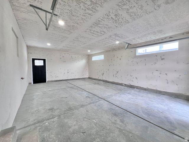 4555 S NOB HILL ST, West Valley City, UT 84120