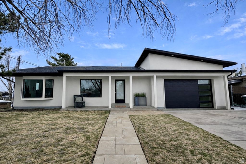 4555 S NOB HILL ST, West Valley City, UT 84120