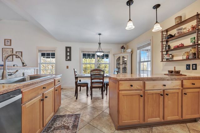 1107 Patterson Dr, Kingston Springs, TN 37082