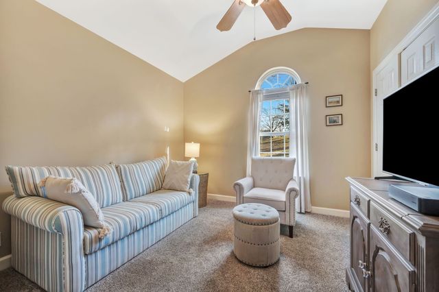 1107 Patterson Dr, Kingston Springs, TN 37082