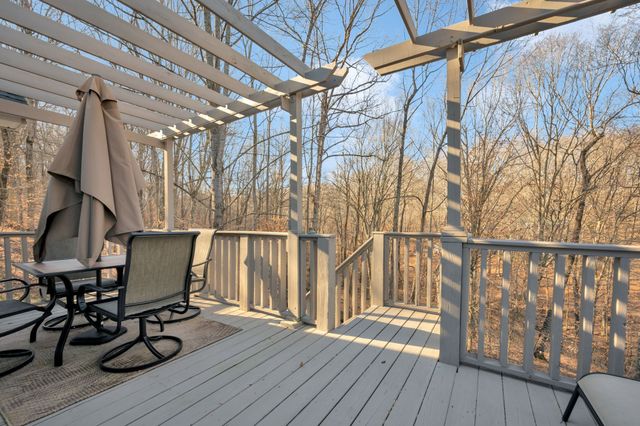 1107 Patterson Dr, Kingston Springs, TN 37082