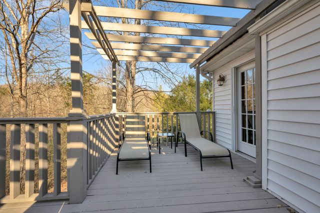 1107 Patterson Dr, Kingston Springs, TN 37082