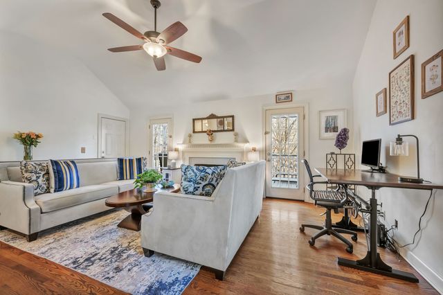 1107 Patterson Dr, Kingston Springs, TN 37082