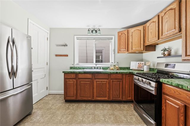515 Grand Avenue, Rochester, NY 14609