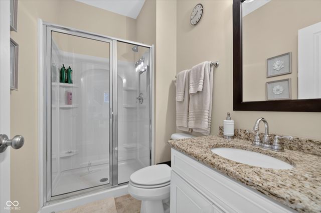11137 Glen Avon Way, Zionsville, IN 46077
