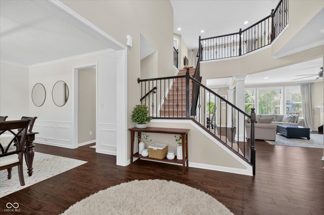 11137 Glen Avon Way, Zionsville, IN 46077