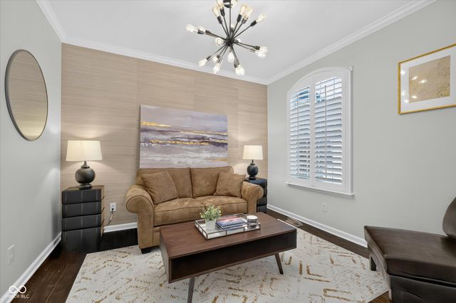 11137 Glen Avon Way, Zionsville, IN 46077