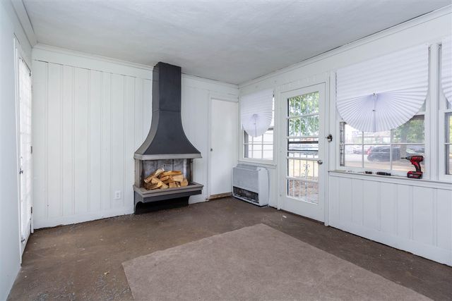 20569 Biltmore Street, Detroit, MI 48235