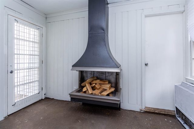 20569 Biltmore Street, Detroit, MI 48235