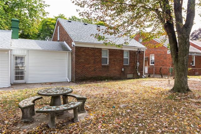 20569 Biltmore Street, Detroit, MI 48235